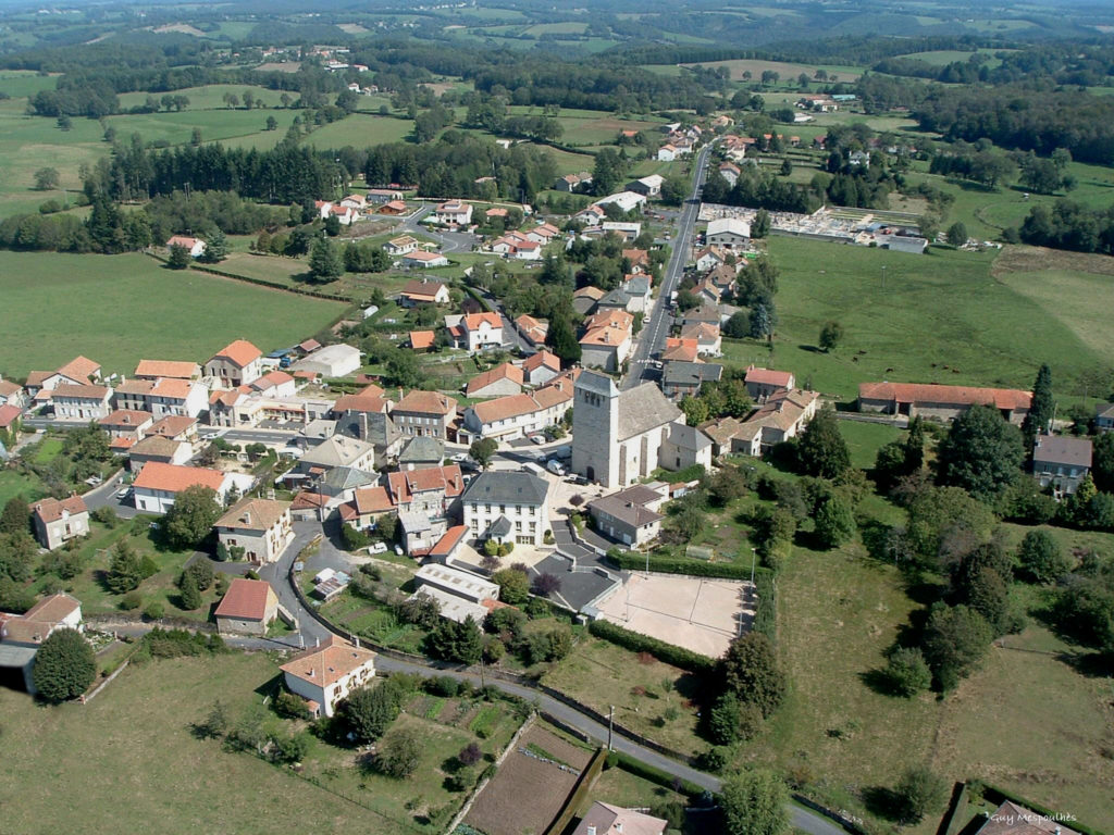 bourg de siran cantal auvergne